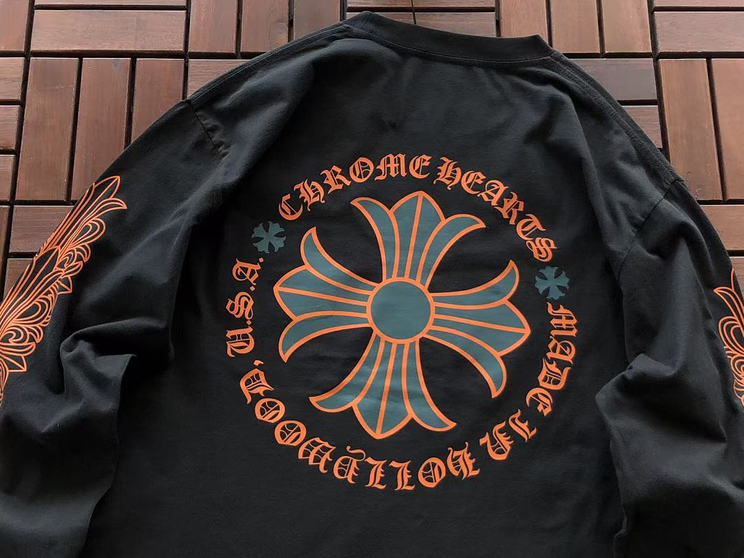 CH🔥OM🔥 HE🔥RTS LONG-SLEEVE