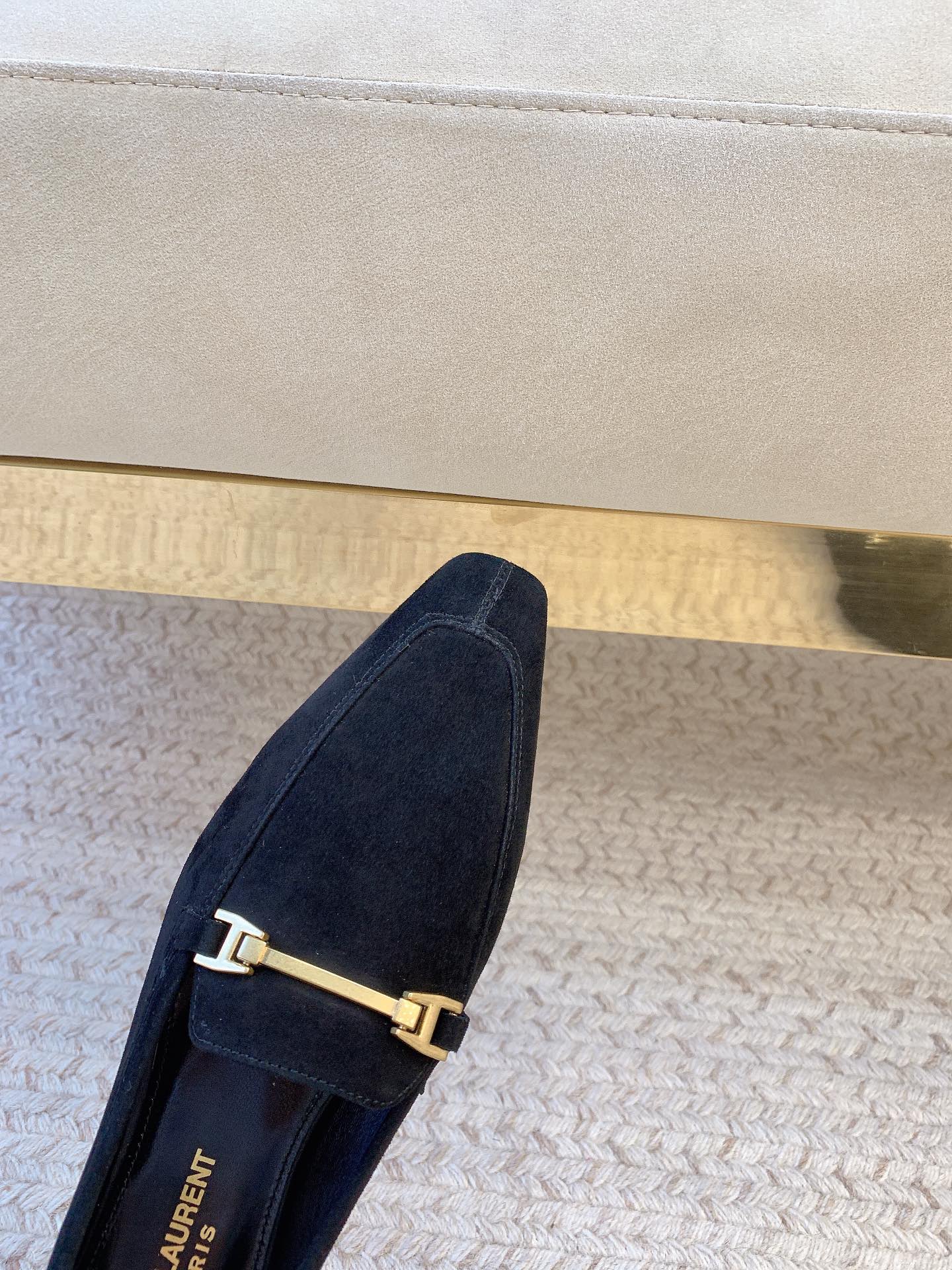 Saint Laurent