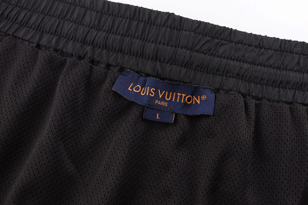 PANTALONES CORTOS LV