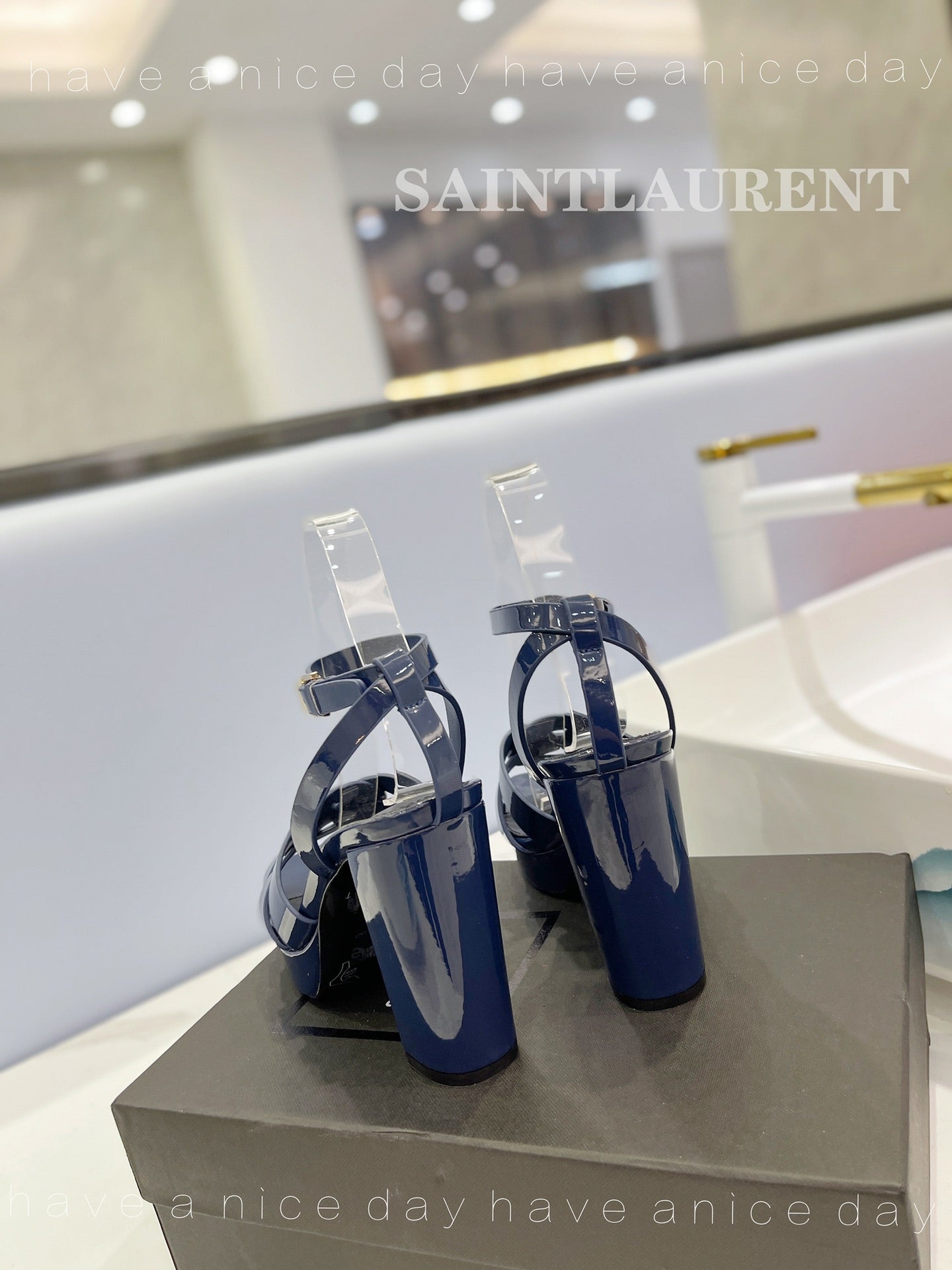 Saint Laurent