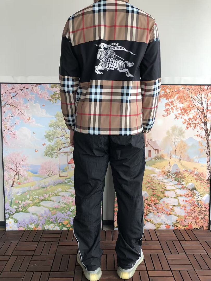 B🔥RB🔥RRY JACKET