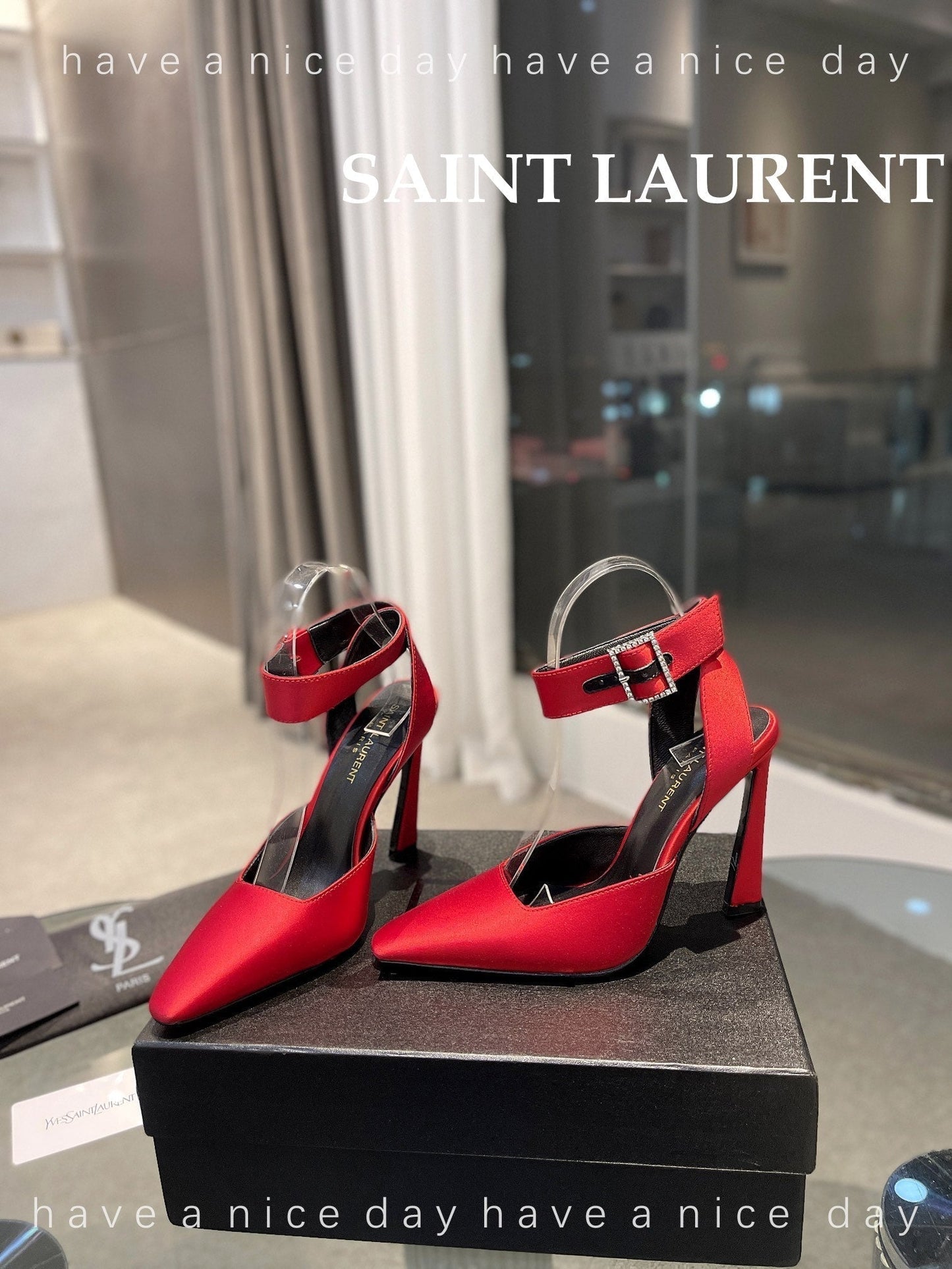 Saint Laurent