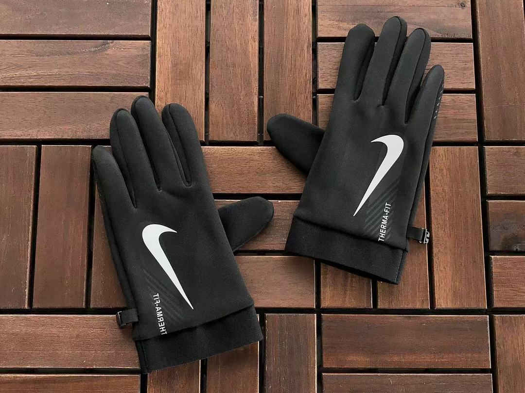 N🔥K🔥GLOVE
