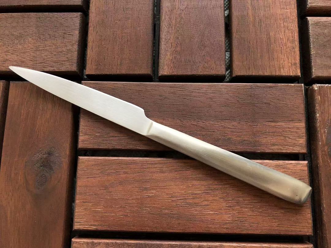 （Food-grade stainless steel material） CUTLERY