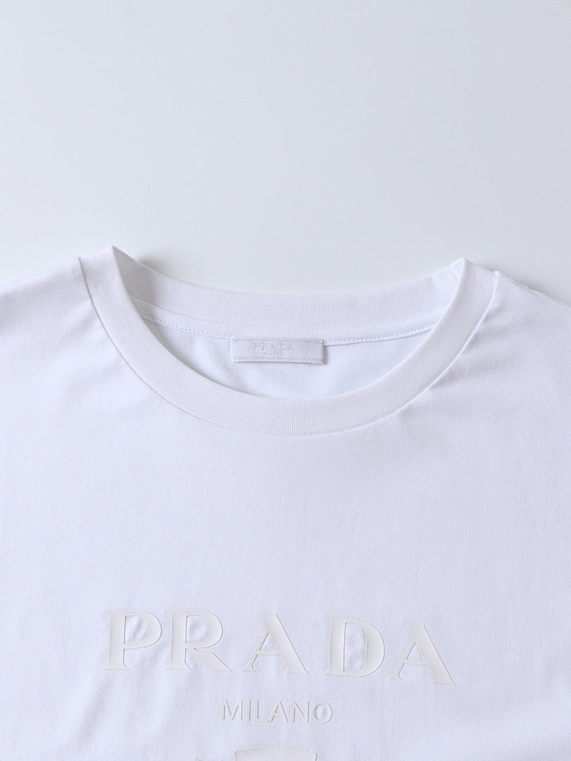 CAMISETA PRADA - 18