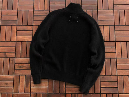 M🔥IS🔥N M🔥R🔥IE🔥A SWEATER
