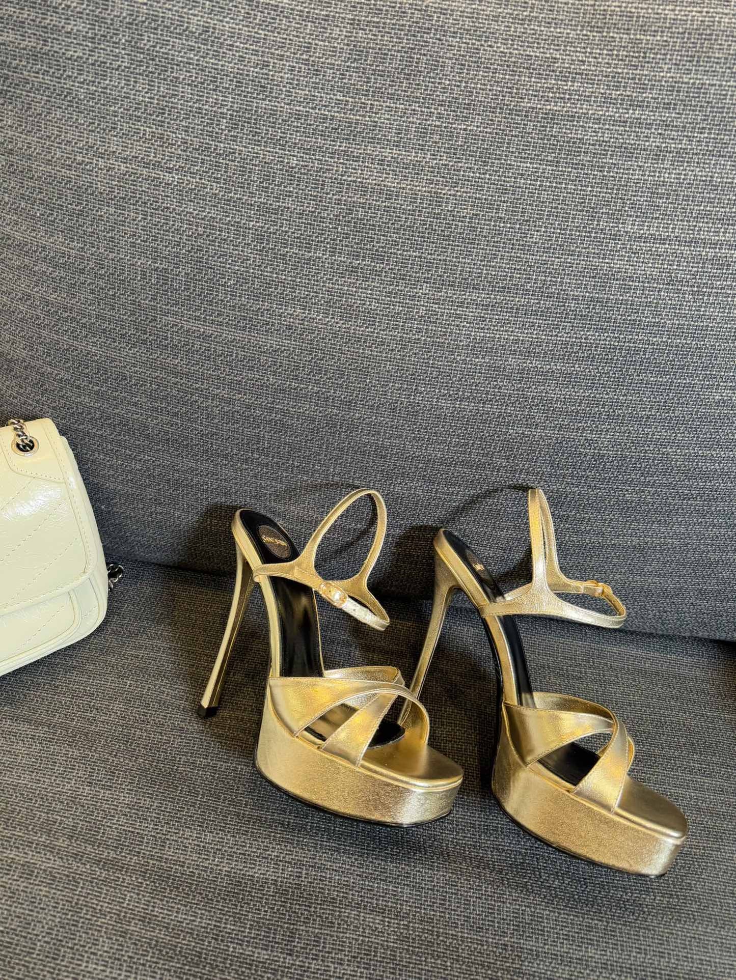 Saint Laurent