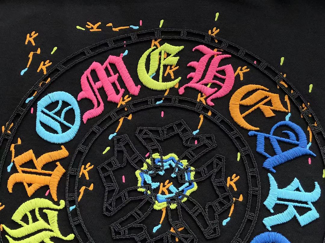 CH🔥OM🔥 HE🔥RTS HOODIE