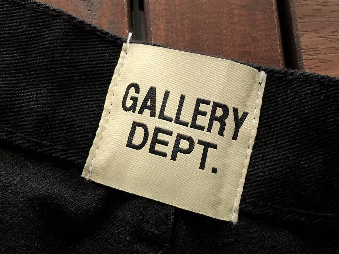 GALLERY DEPT JEANS