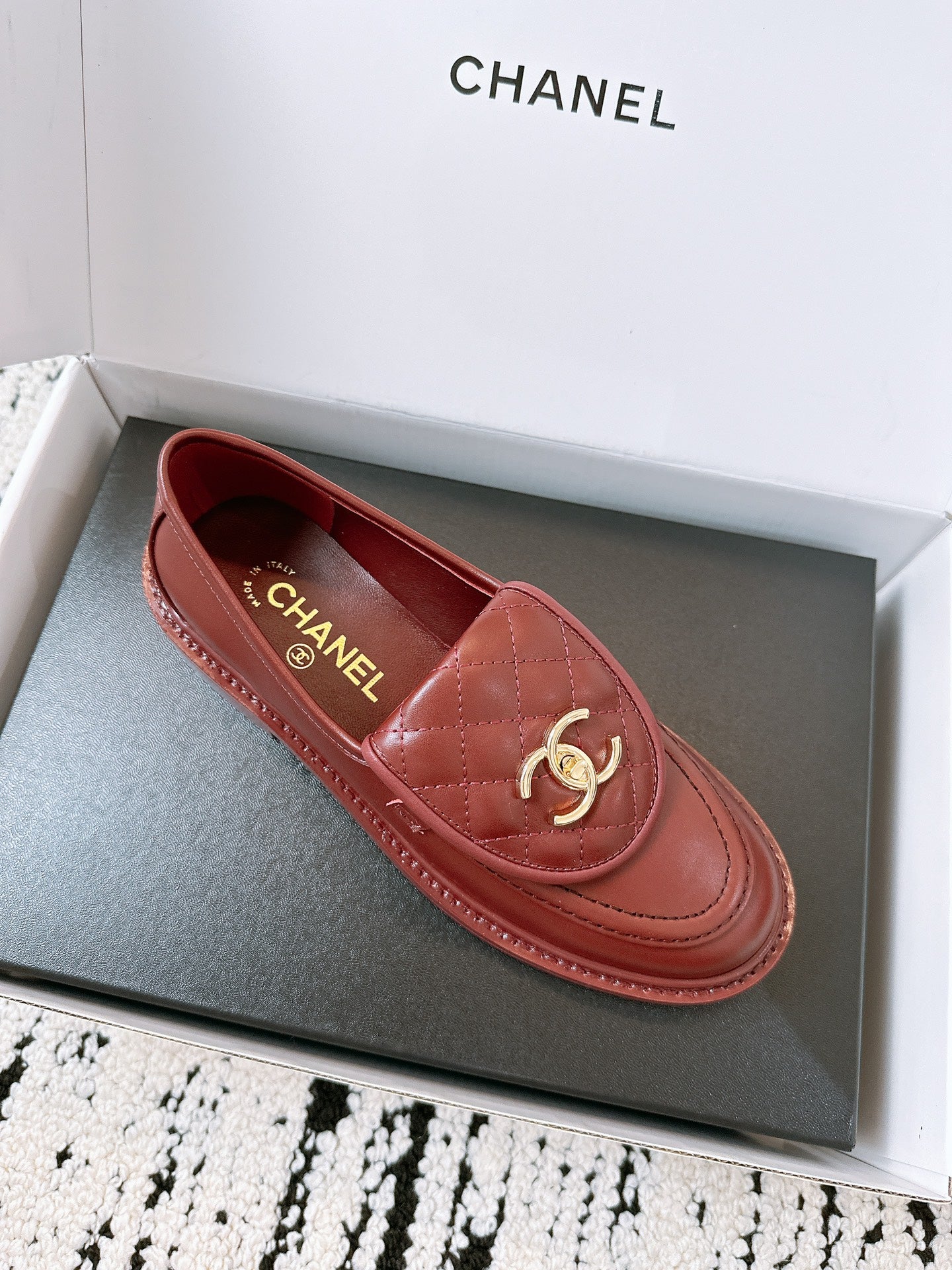 CHANEL