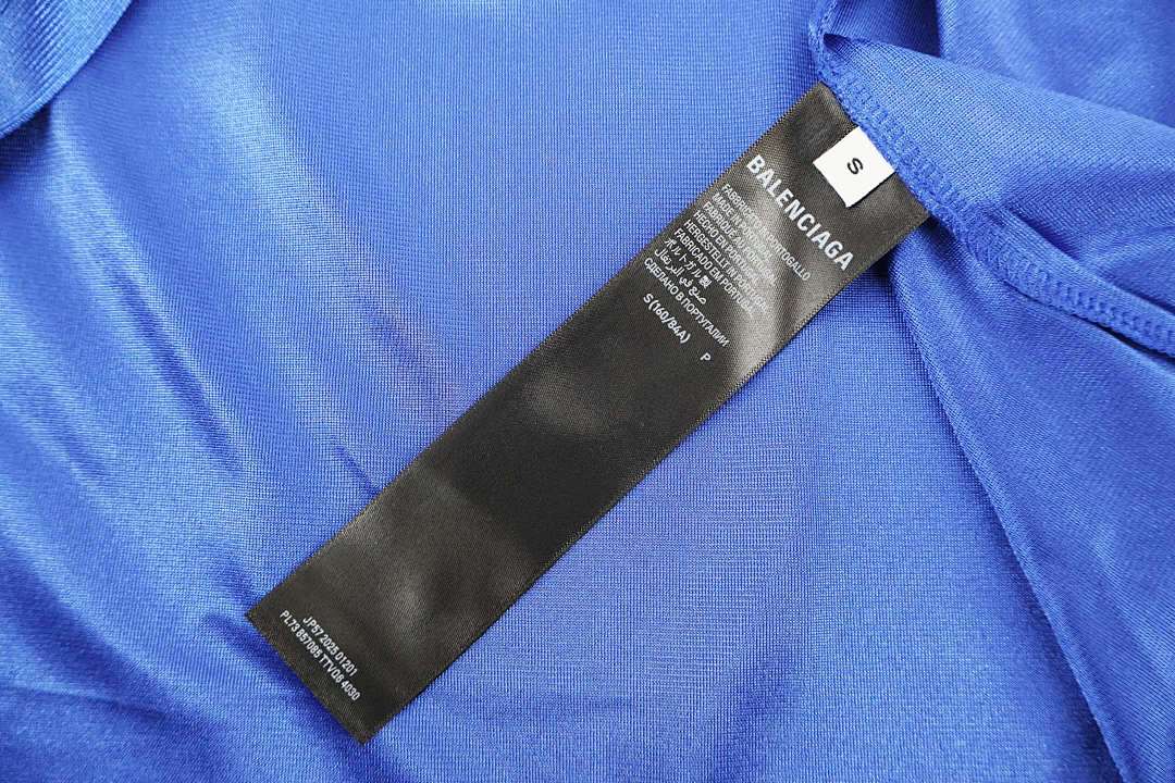 CAMISETA BALENÇIAGA - 16