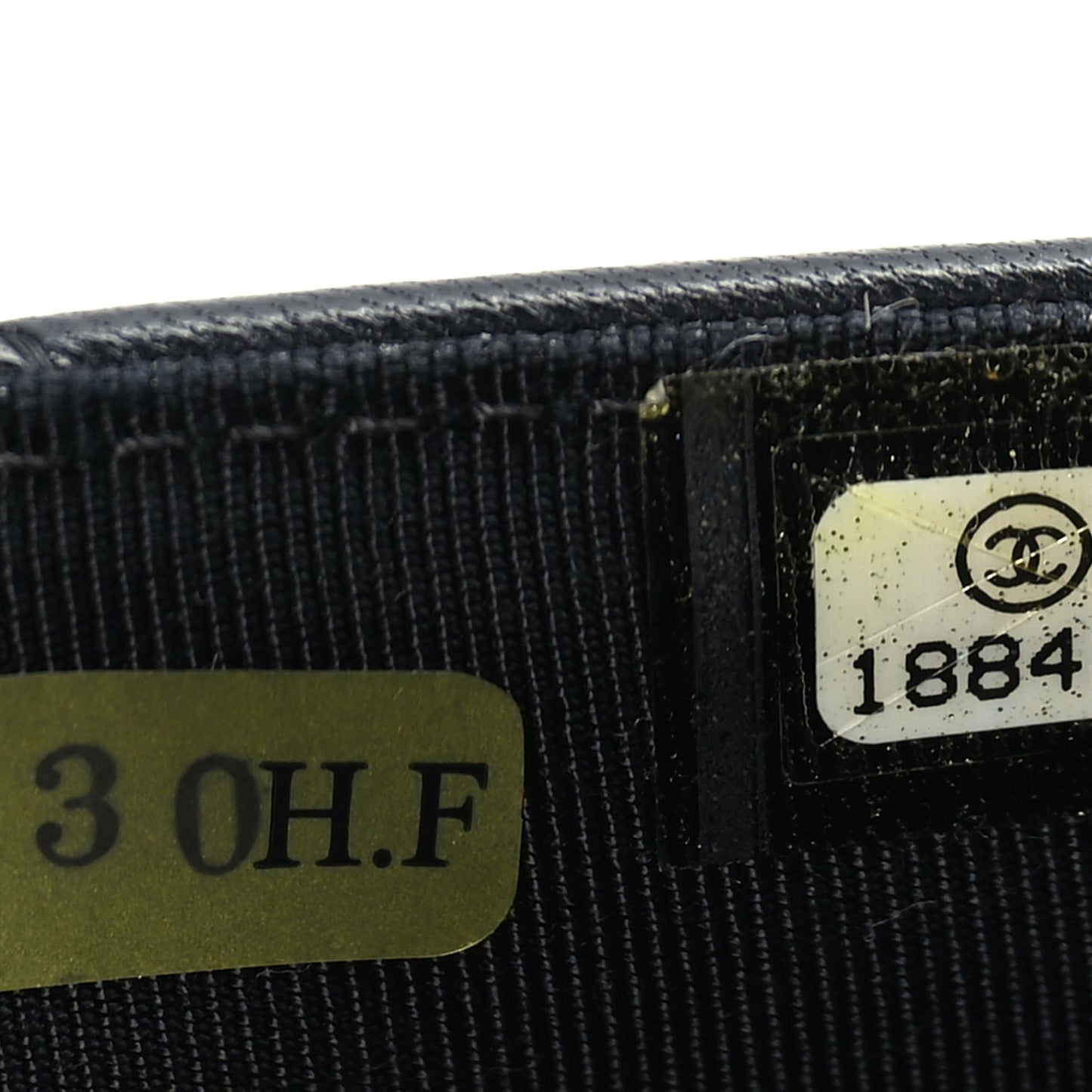 Lambskin Quilted Wallet On Chain WOC Black