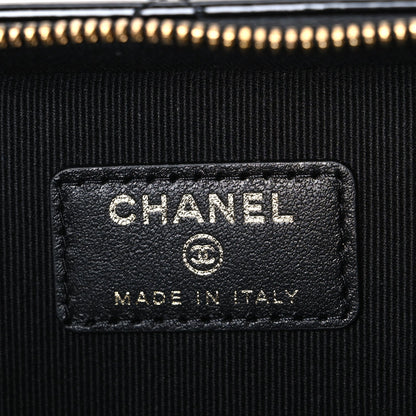 Patent Quilted Top Handle Vanity Case Black