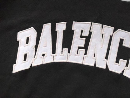 B🔥L🔥🔥🔥IA🔥A HOODIE