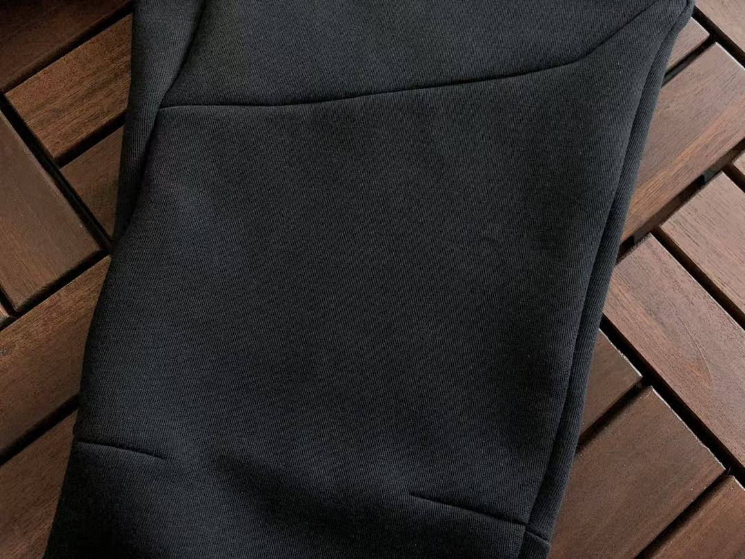 TF 2020 DV0537-011zip-up coat DV0538-010pants
