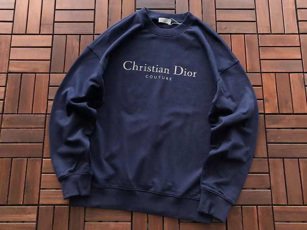 D🔥O🔥 SWEATER