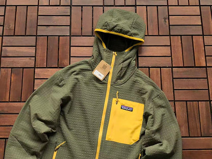 P🔥TAG🔥N🔥A JACKET FLEECE