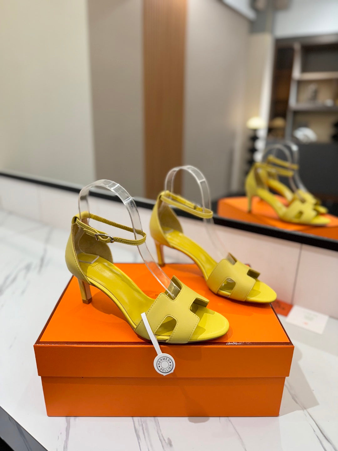 Hermès