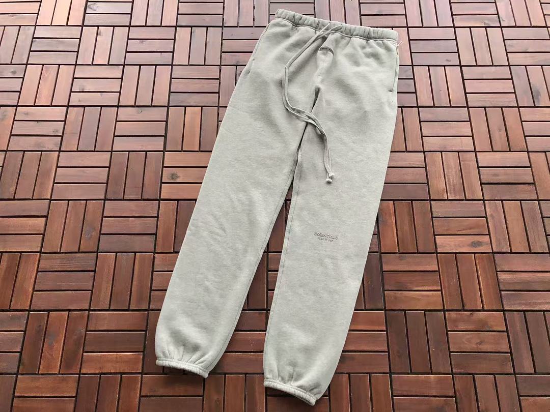 TOP ￥ 189 PANTS ￥ 169 FOG HOODIE TROUSERS FLEECE