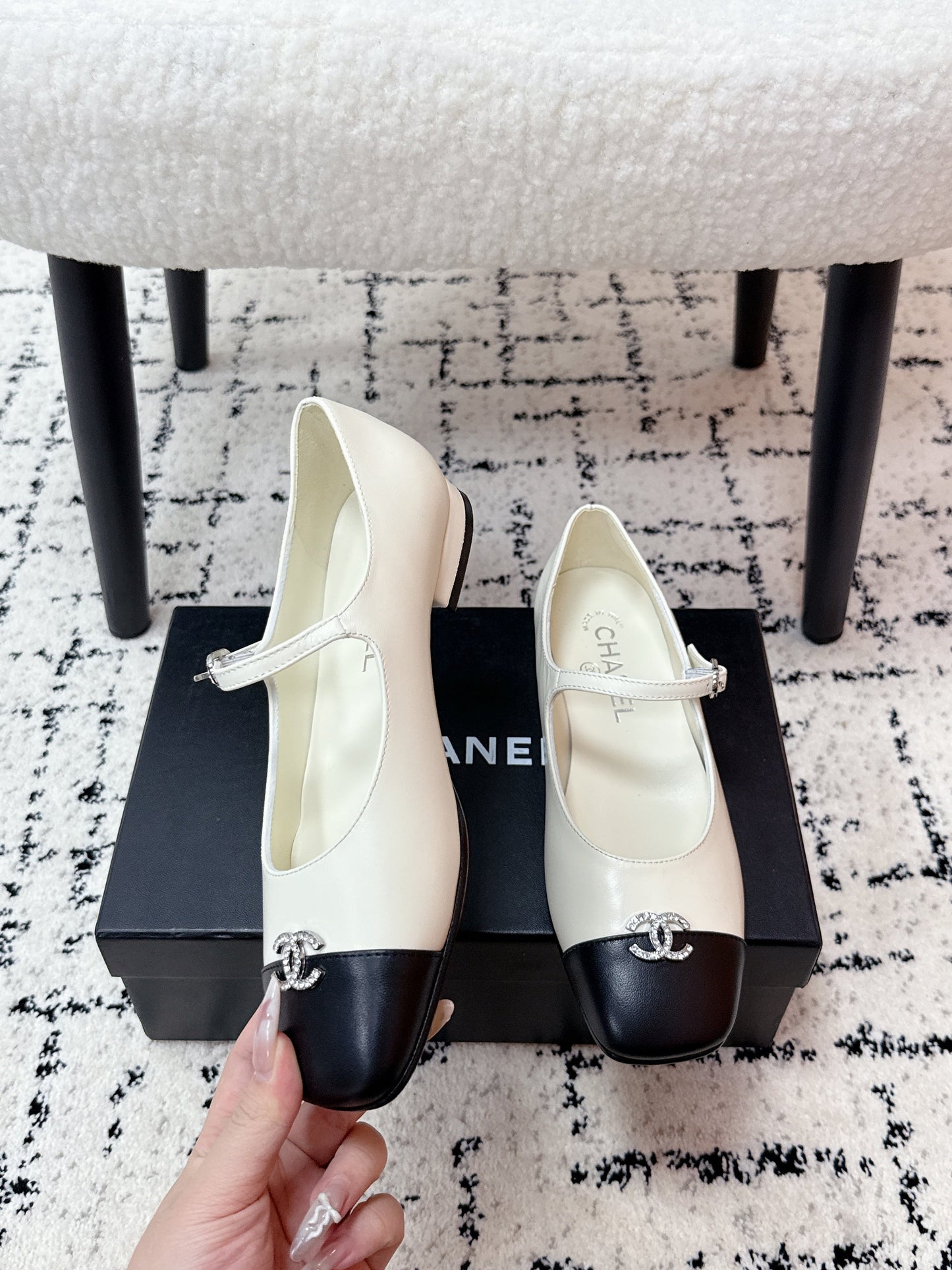 CHANEL