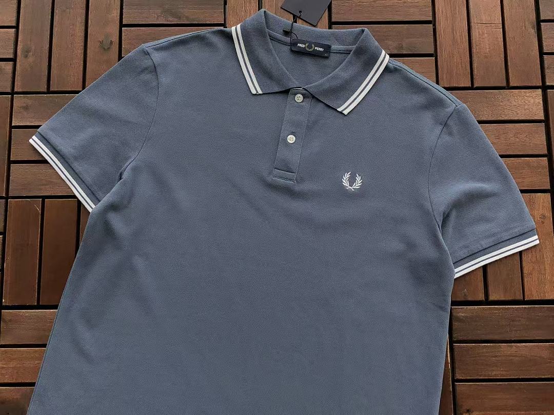 FRED PERRY T-SHIRT