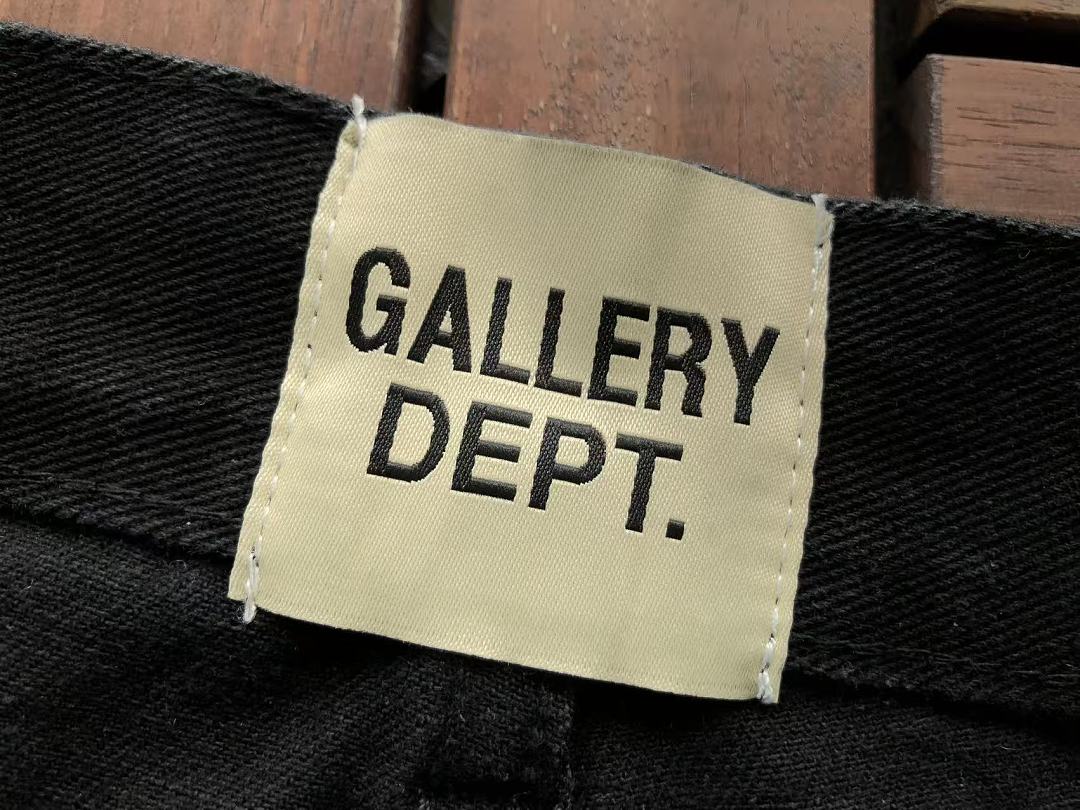 GALLERY DEPT JEANS