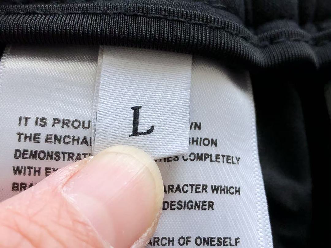 CH🔥OM🔥 HE🔥RTS TROUSERS