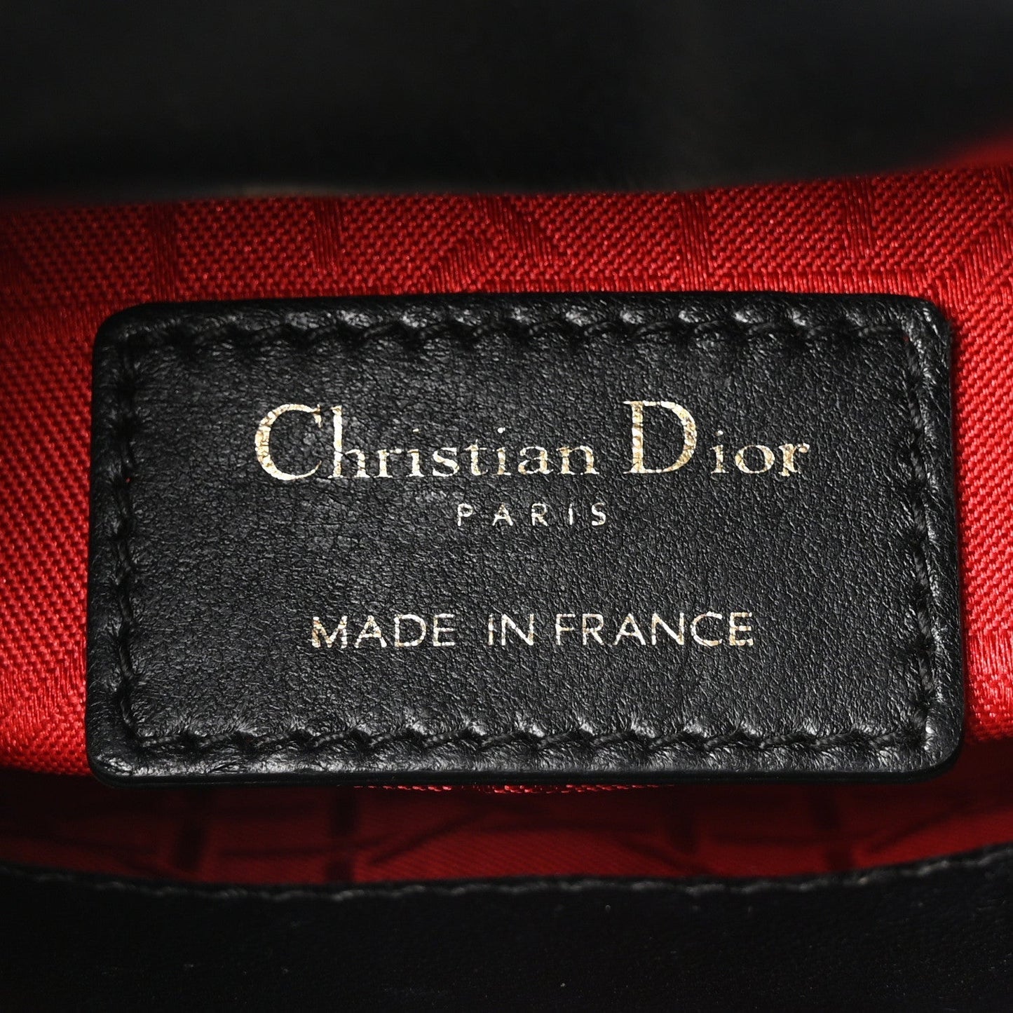 DIOR