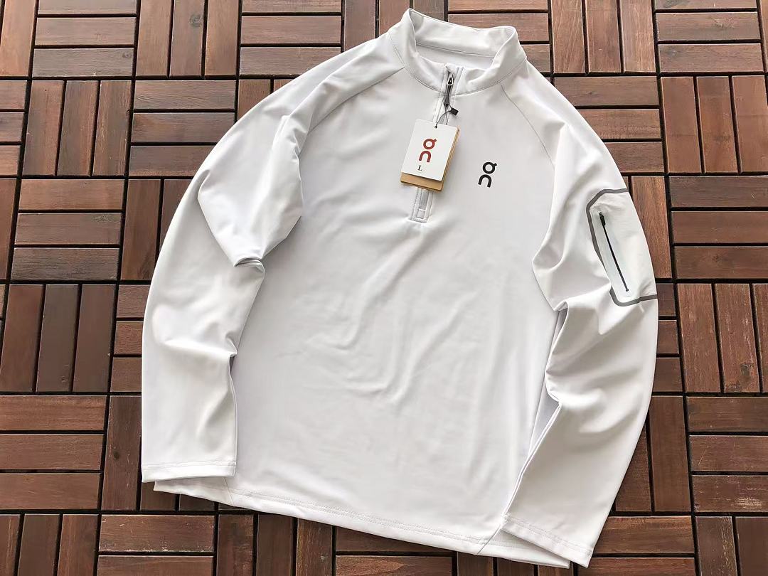 ON RU🔥🔥I🔥G SWEATER FLEECE