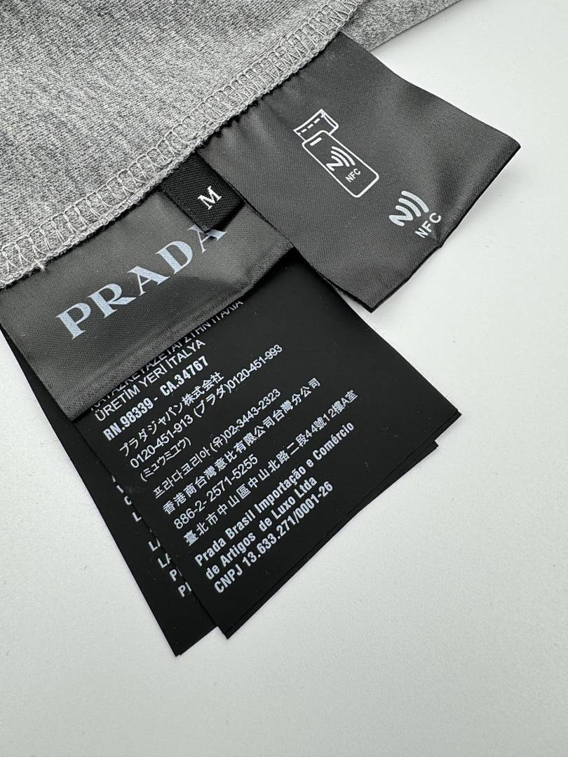 CAMISETA PRADA - 192