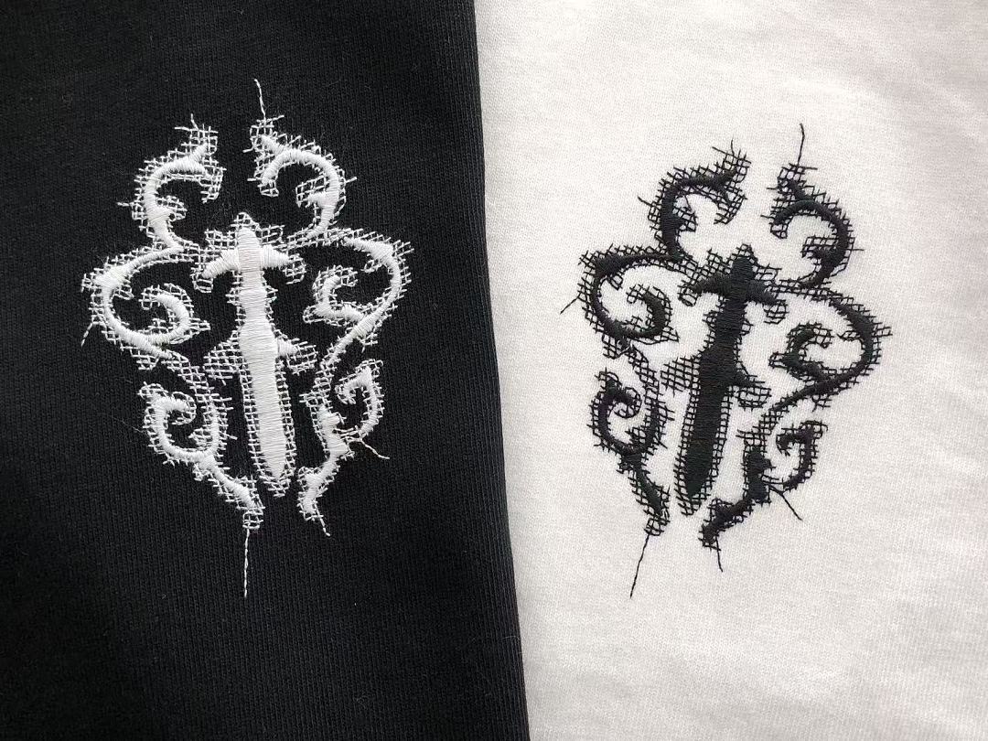 CH🔥OM🔥 HE🔥RTS LONG-SLEEVE