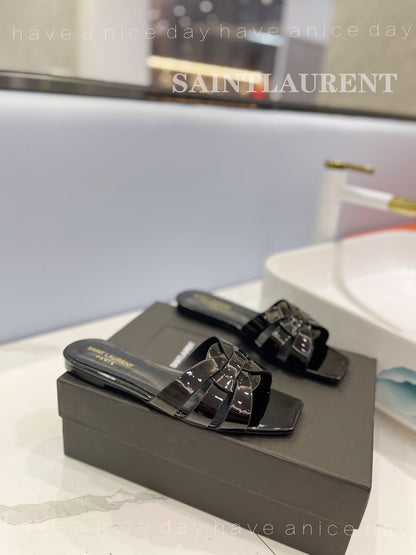 Saint Laurent