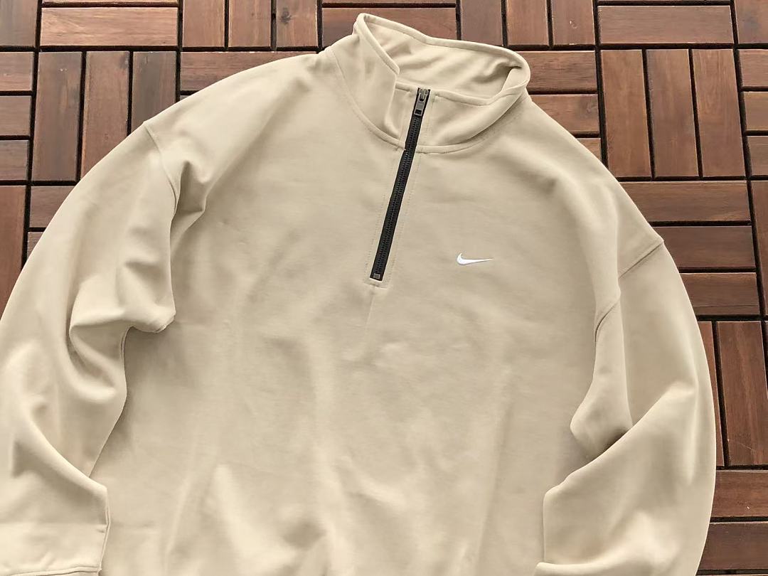 N🔥K🔥 SWEATER