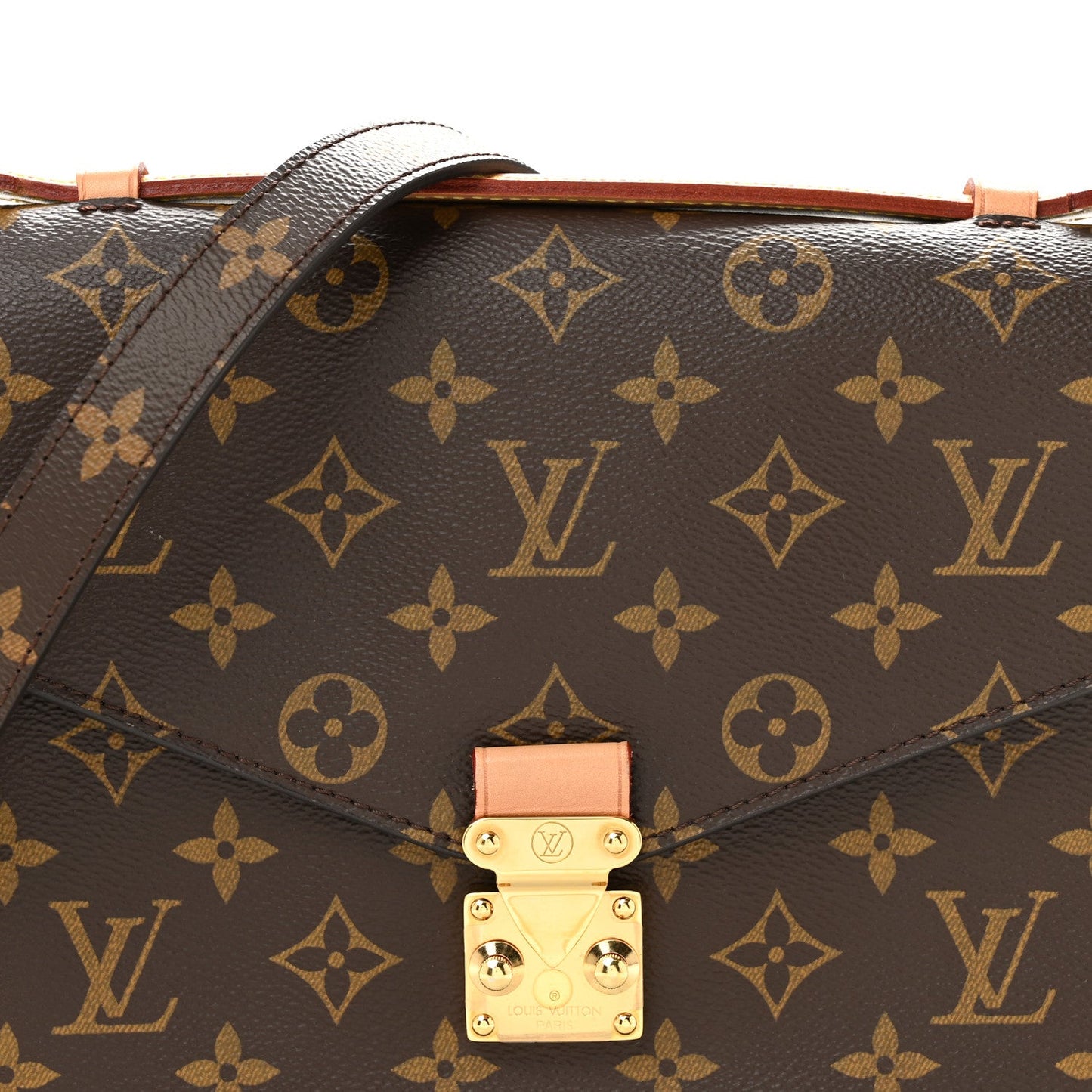 Monogram Pochette Metis