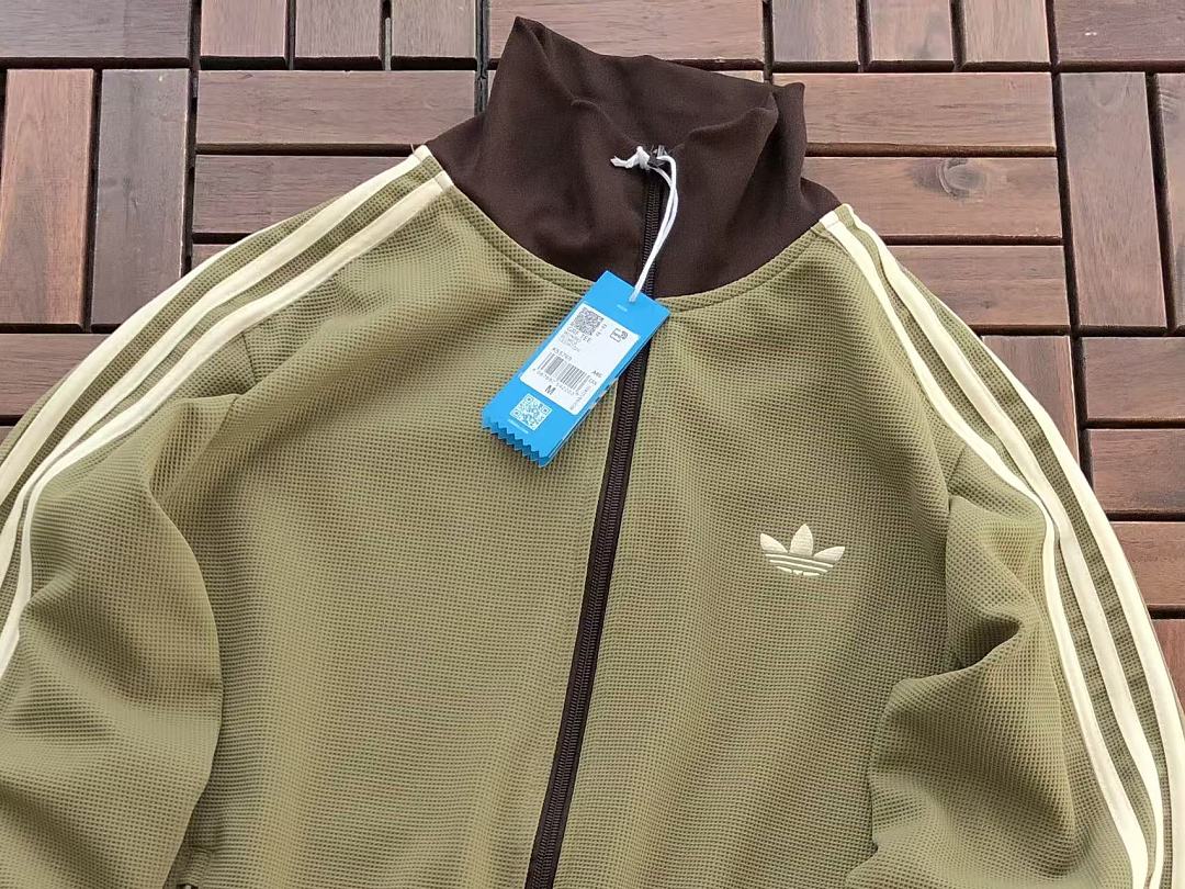 🔥DI🔥AS SWEATER