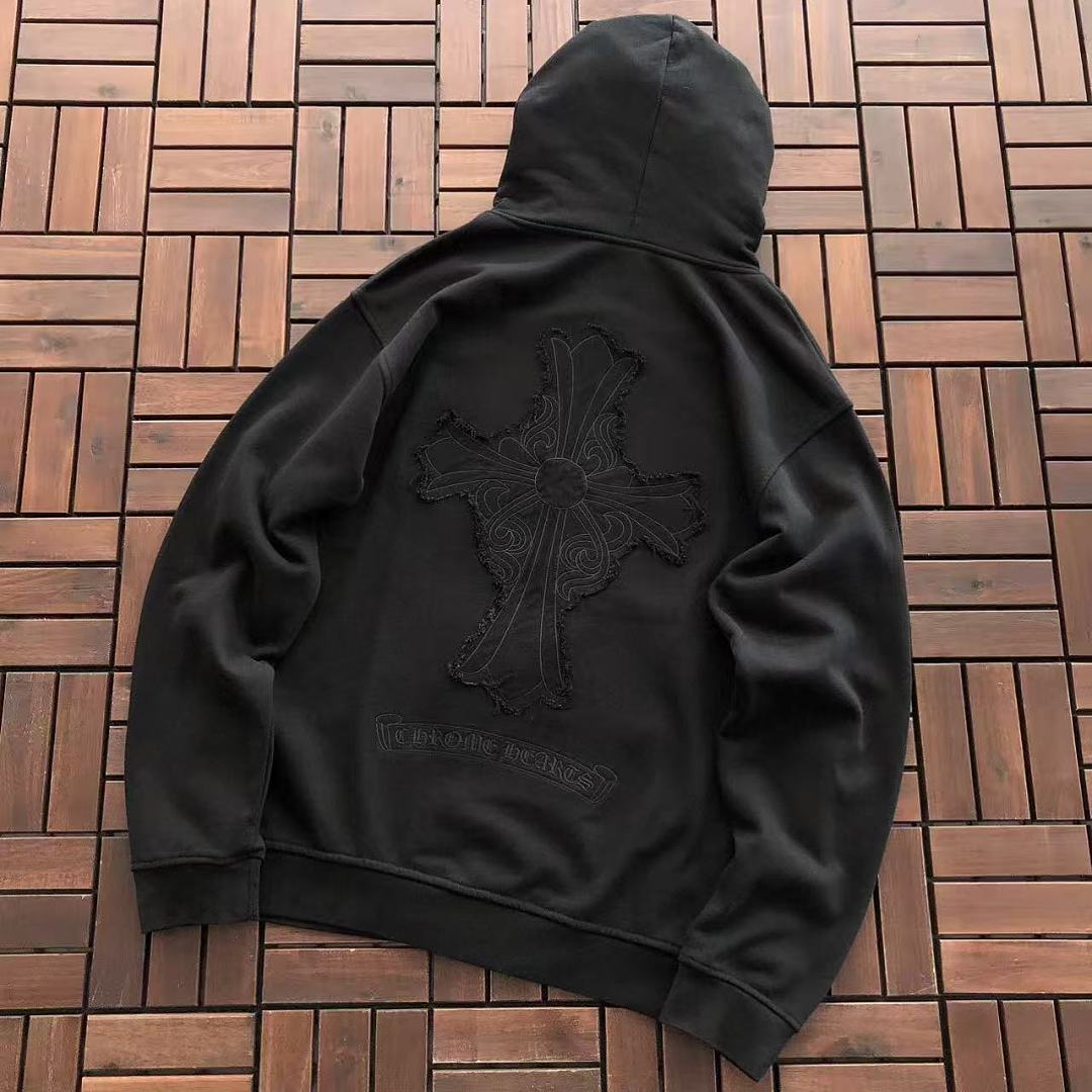 CH🔥OM🔥 HE🔥RTS HOODIE