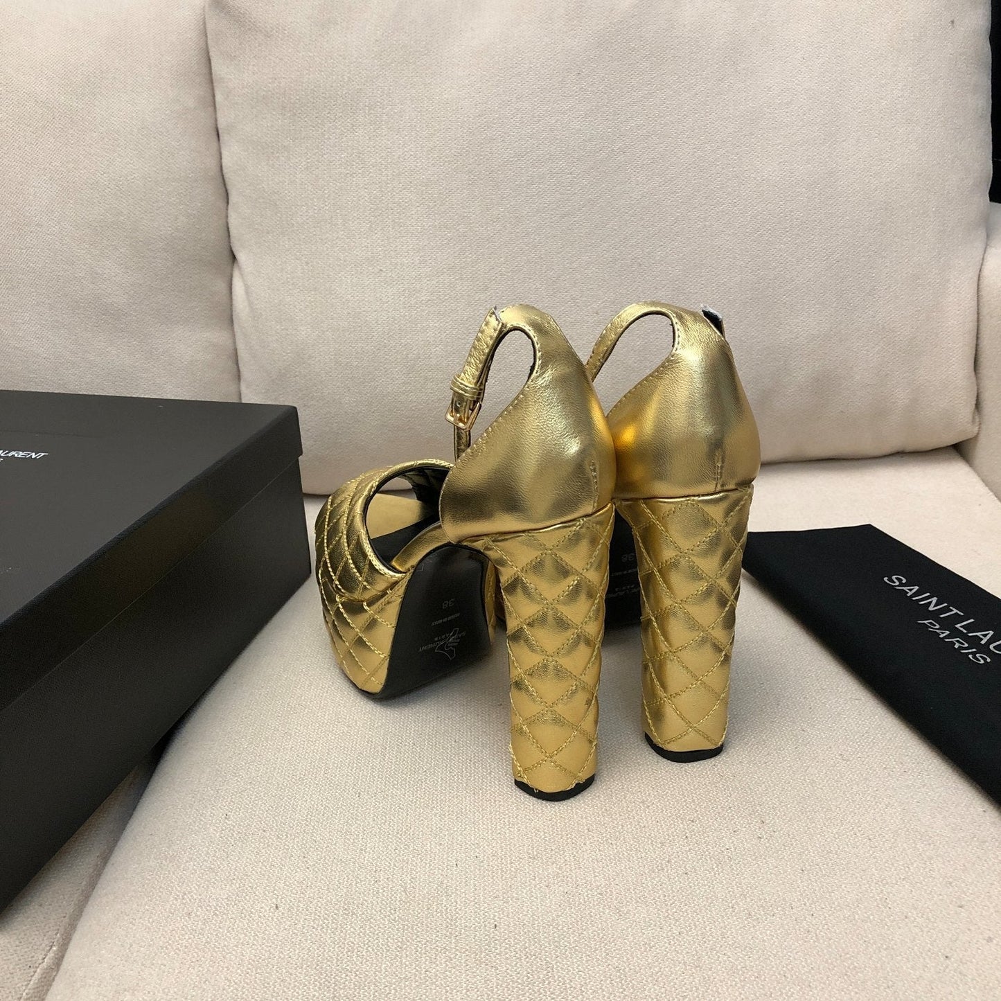 Saint Laurent
