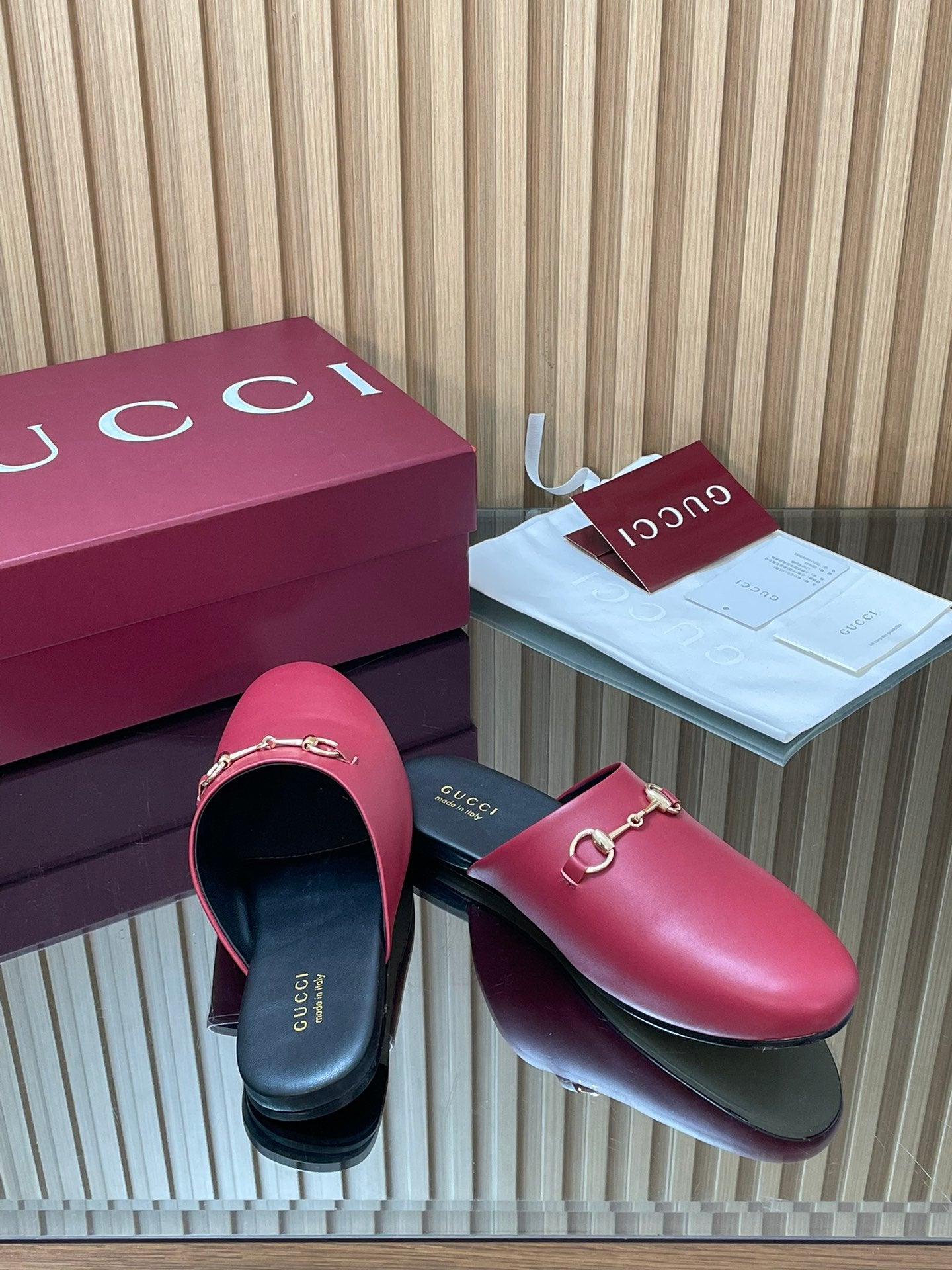 Gucci