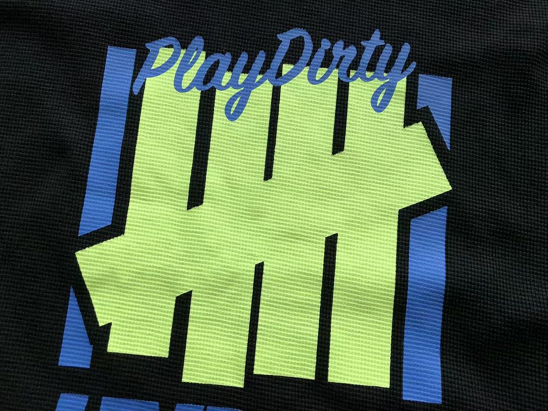 UNDEFEATED LONG-SLEEVE