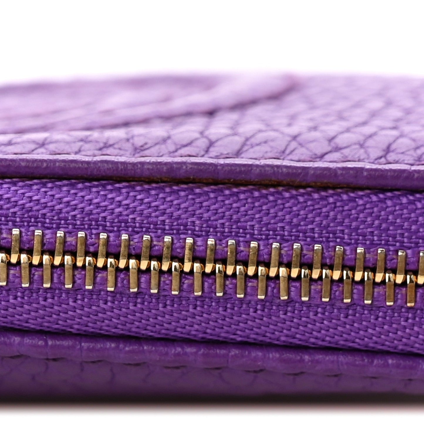 Pebbled Calfskin Soho Key Case Purple