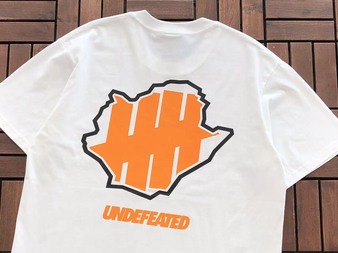 UNDEFEATED T-SHIRT