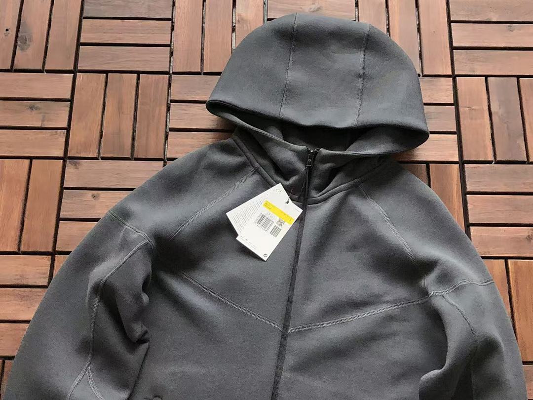 TF 2023 FB7921-060 zip-up coat pants