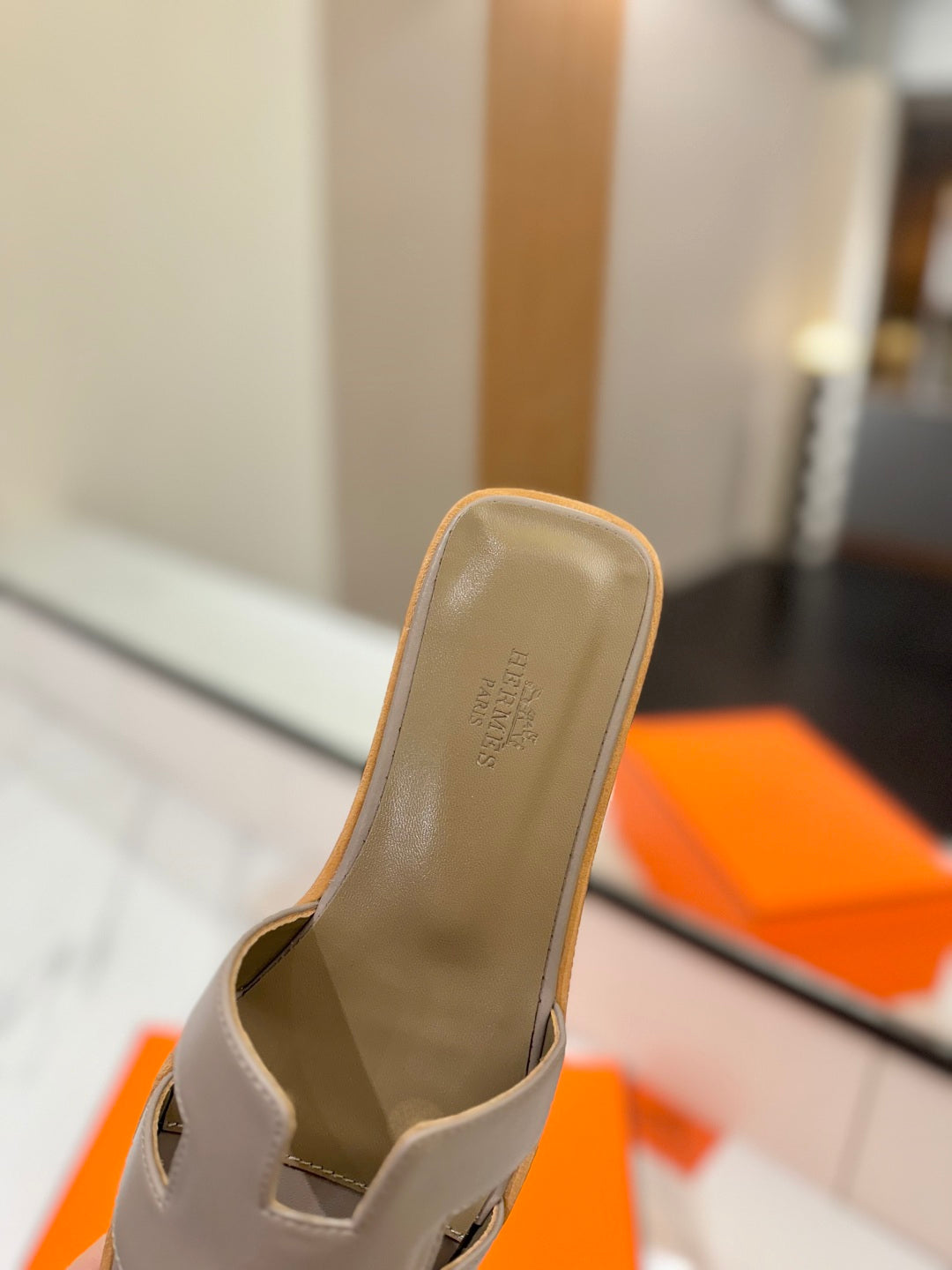 Hermès