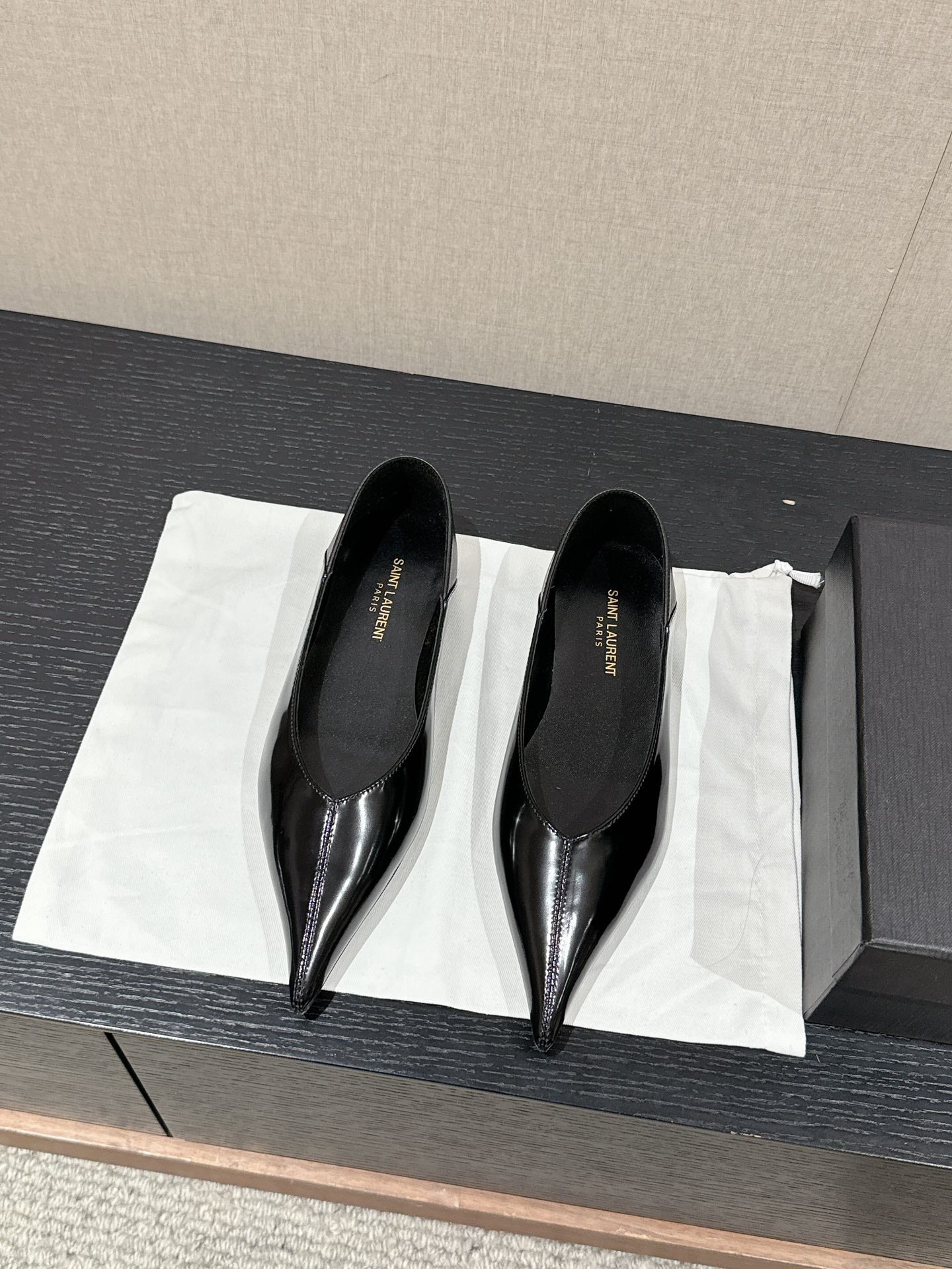 Saint Laurent