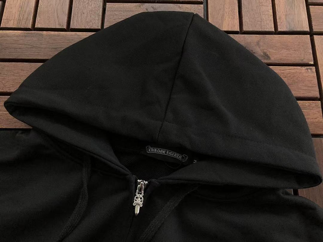 CH🔥OM🔥 HE🔥RTS HOODIE