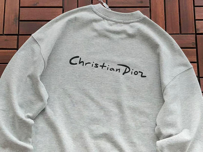 D🔥O🔥 SWEATER