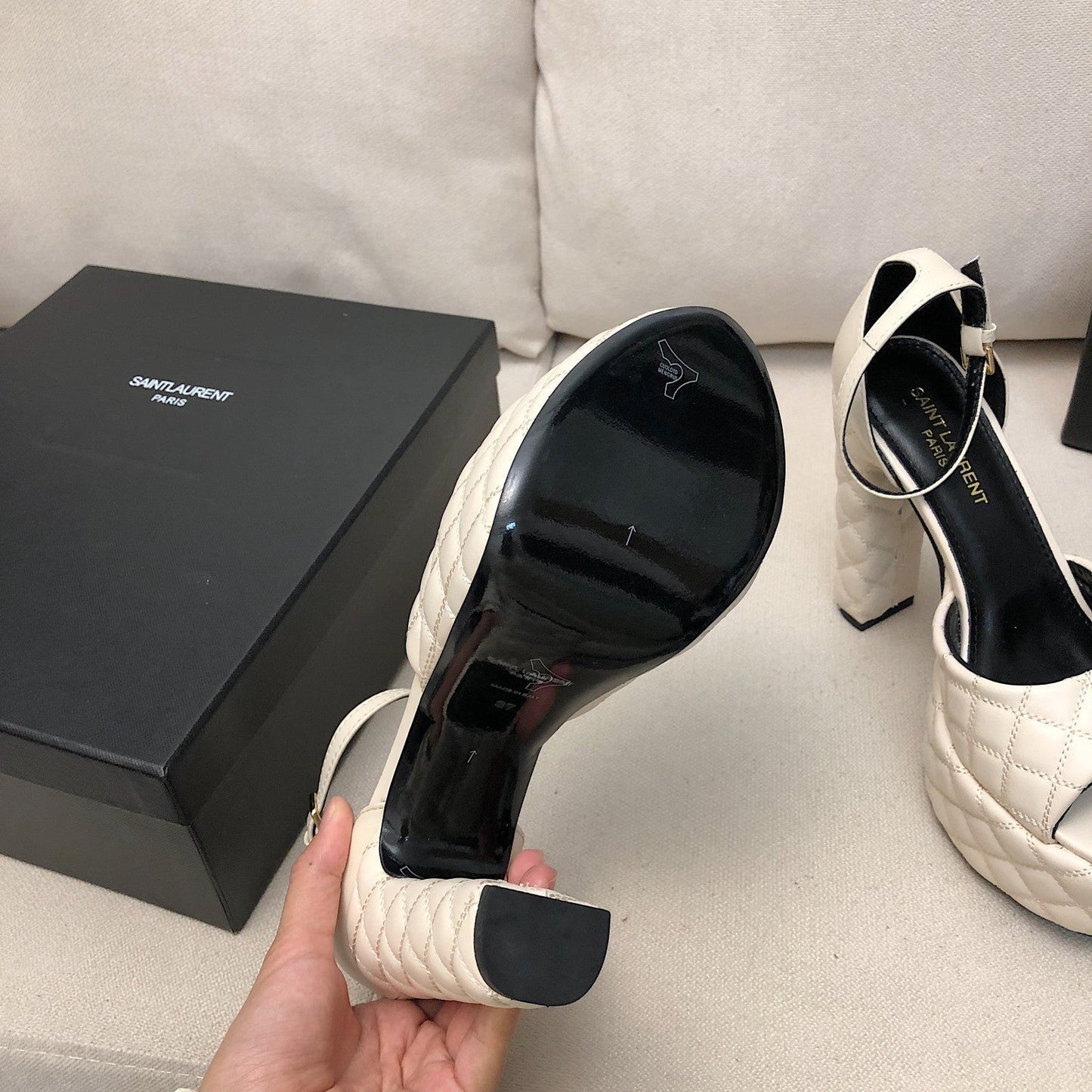 Saint Laurent