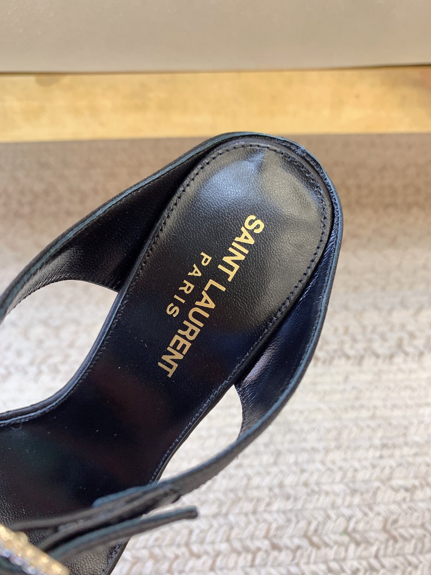 Saint Laurent