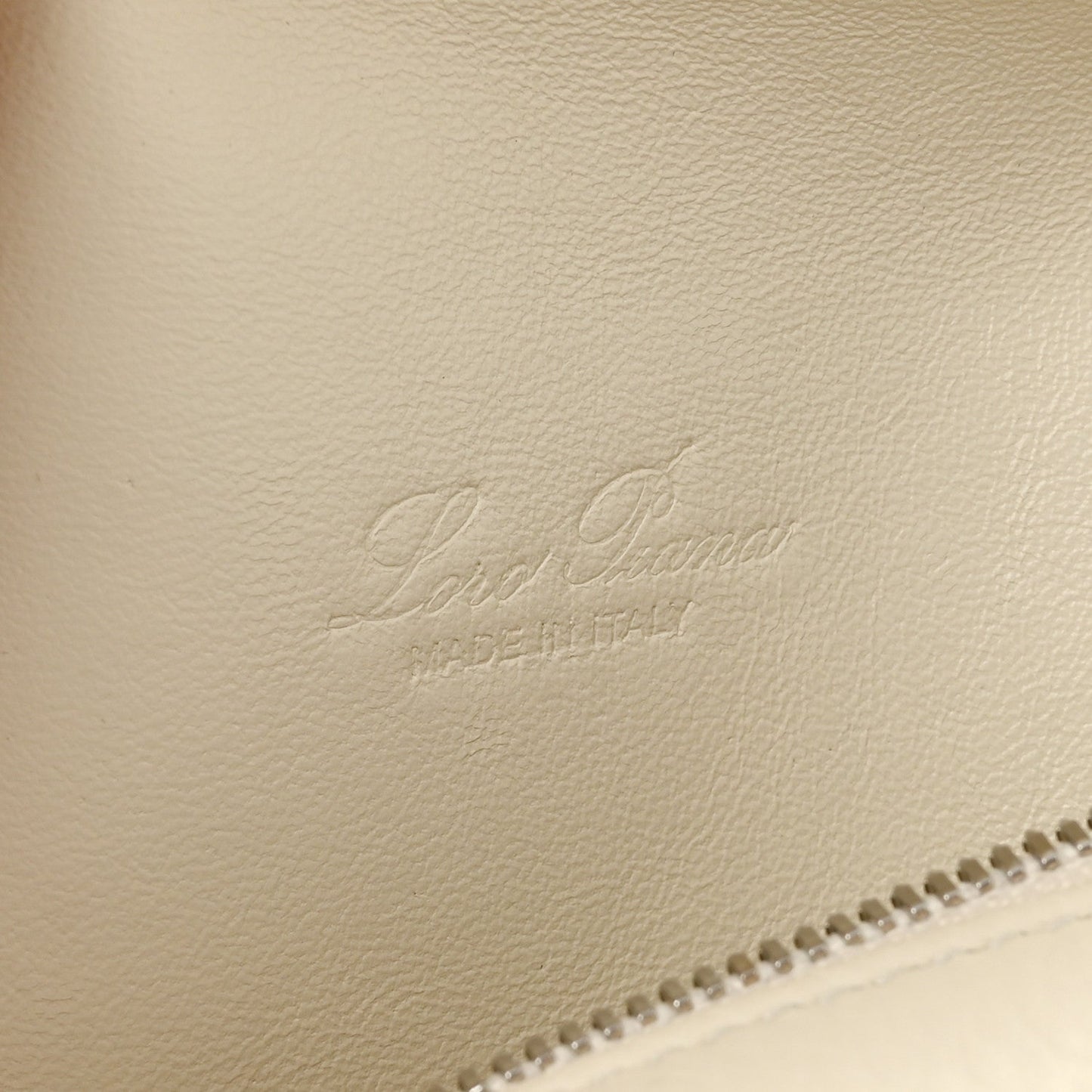 Grained Calfskin L19 Extra Pocket Pouch Whisper White