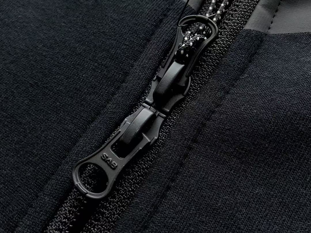 TF 2025 IH4302-011 zip-up coat IH4303-011 pants